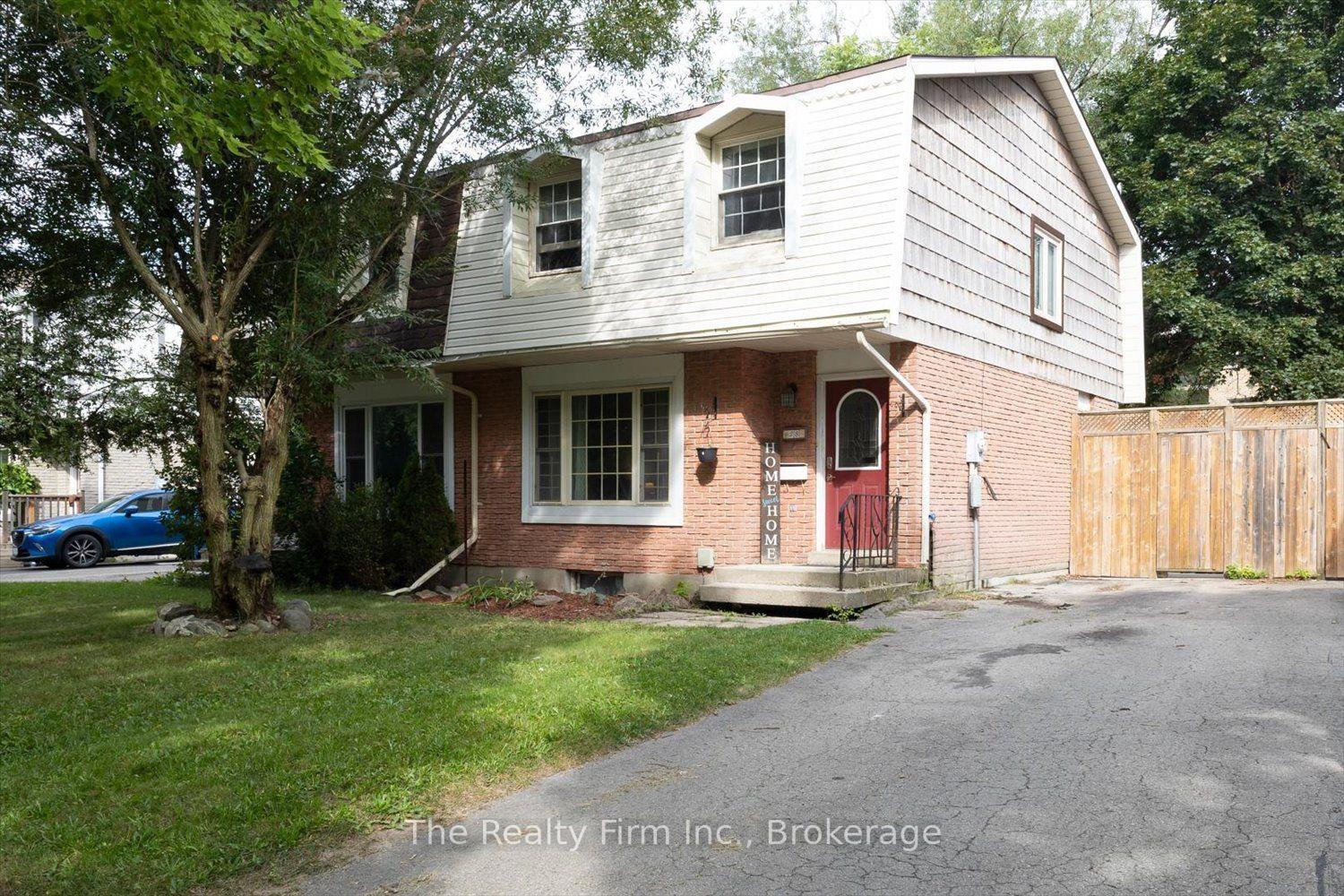 Photo 1 of 28 Nethercott Drive, Stratford — HOMEH