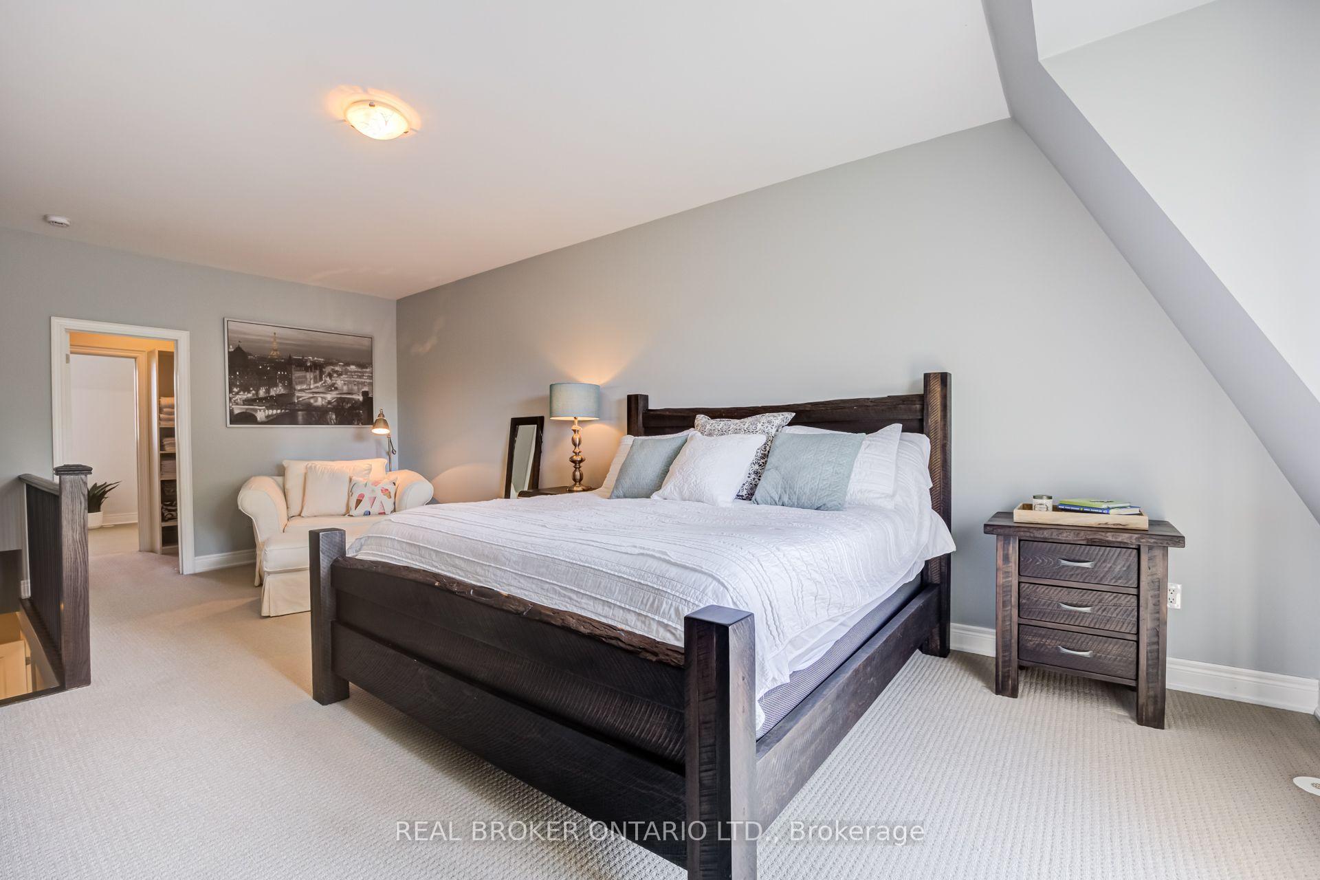 Photo 15 of 39 Ruby Lang Lane, Etobicoke, Mimico — HOMEH