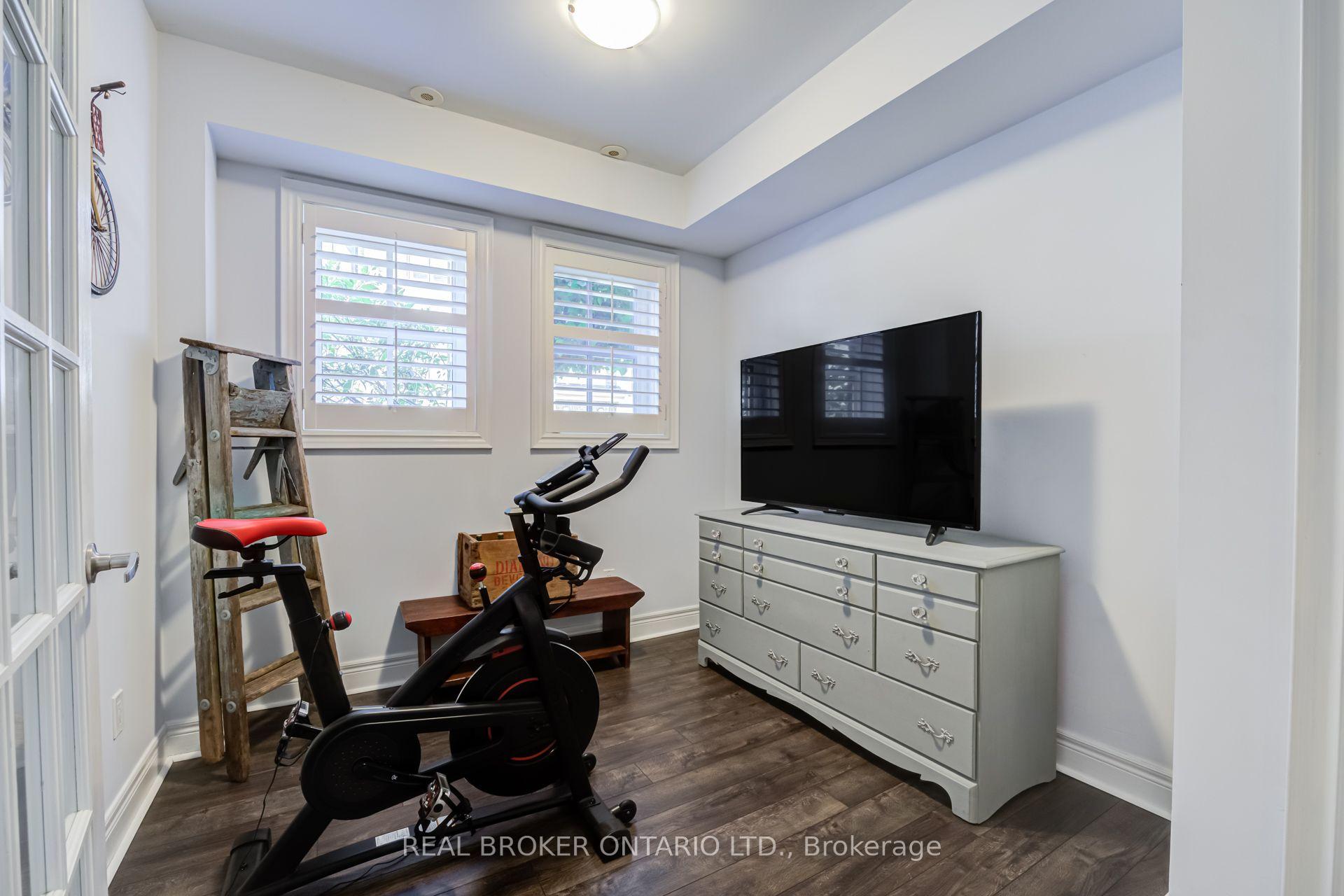 Photo 28 of 39 Ruby Lang Lane, Etobicoke, Mimico — HOMEH