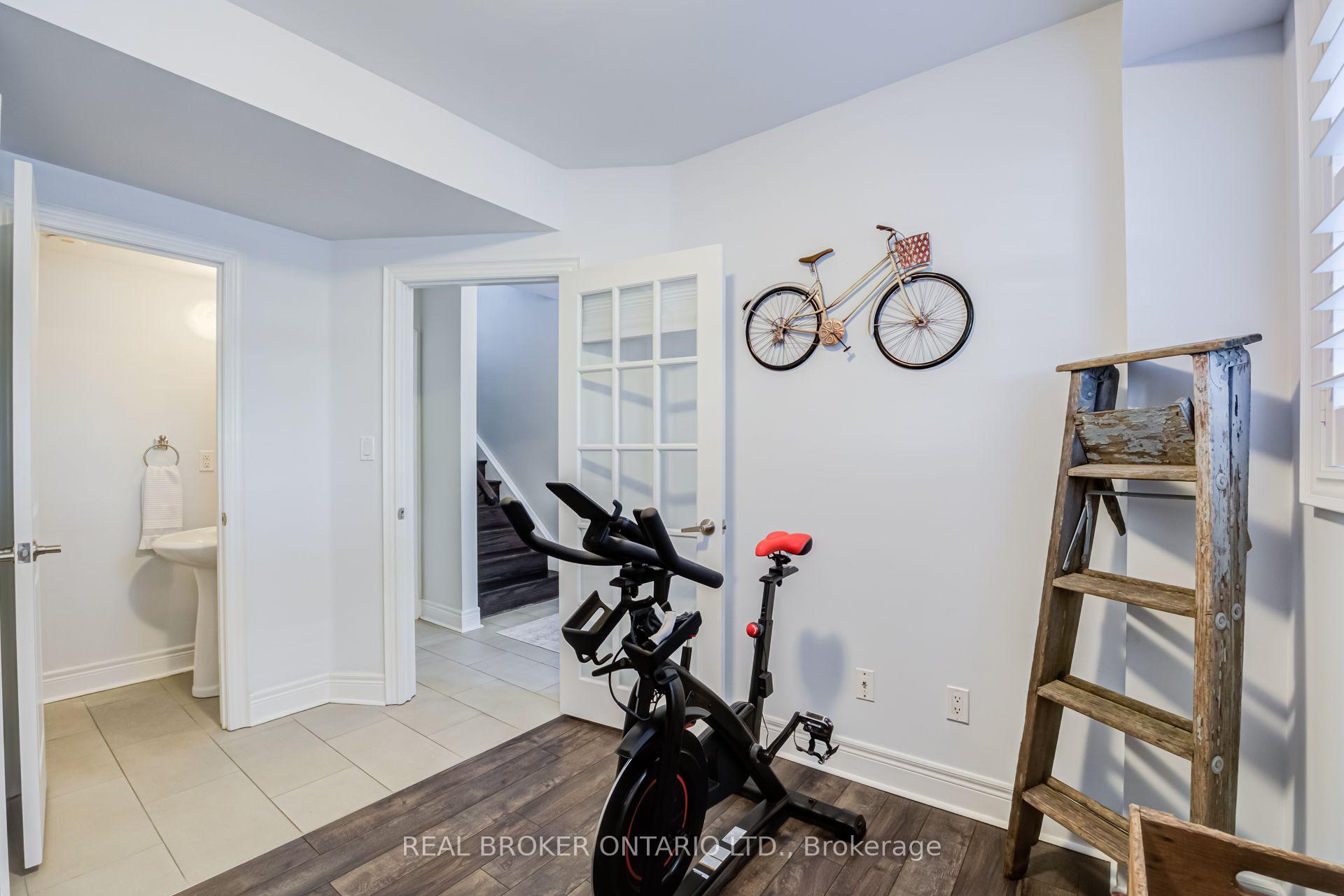 Photo 29 of 39 Ruby Lang Lane, Etobicoke, Mimico — HOMEH