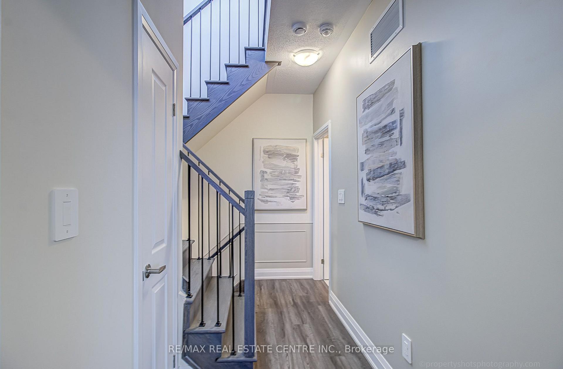 Photo 21 of Unit 116, 1569 Rose Way, Milton, Cobban — HOMEH