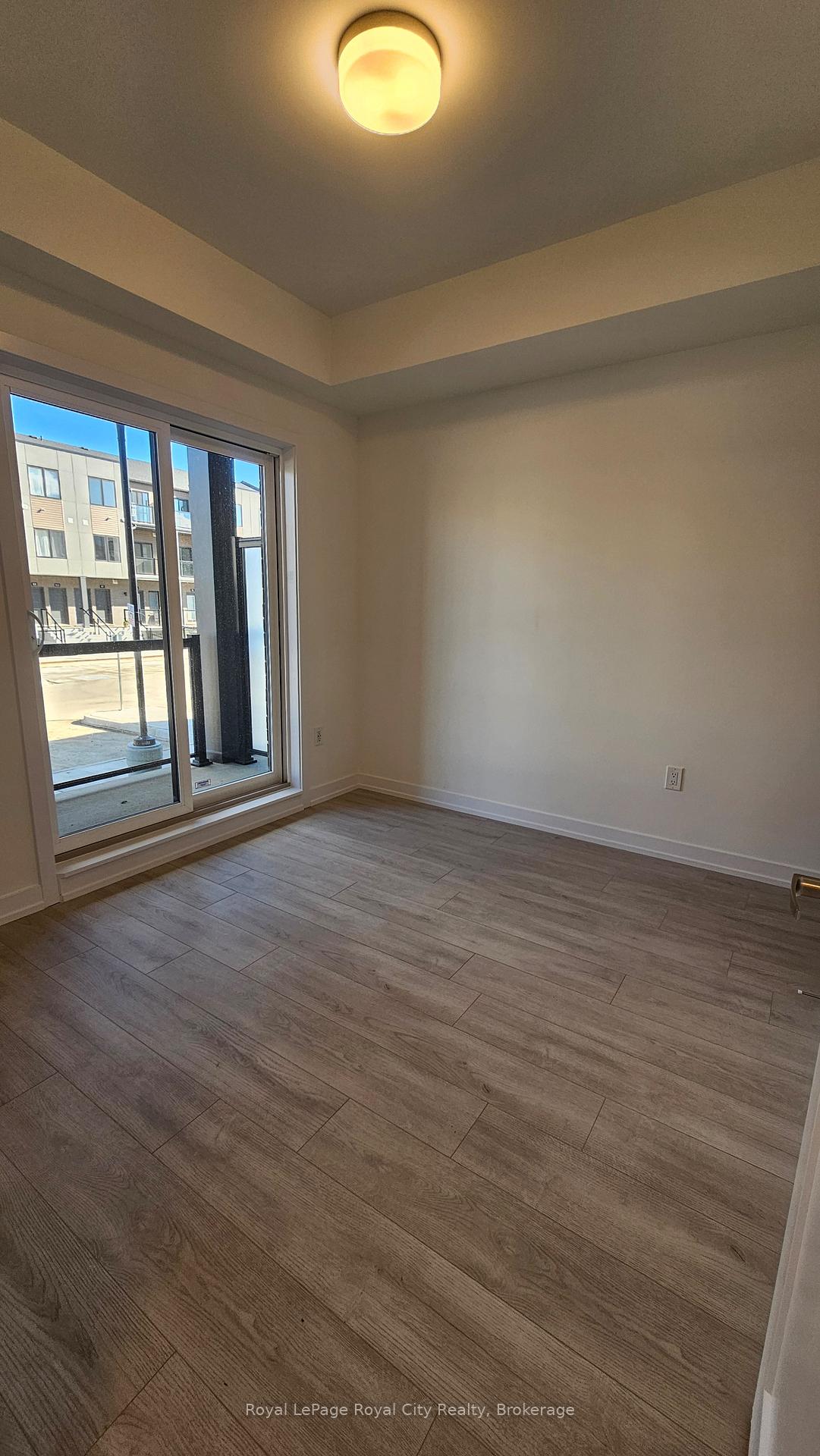 Photo 12 of Unit 64, 42 Lowes Road W, Guelph, Clairfields/Hanlon Business Park — HOMEH
