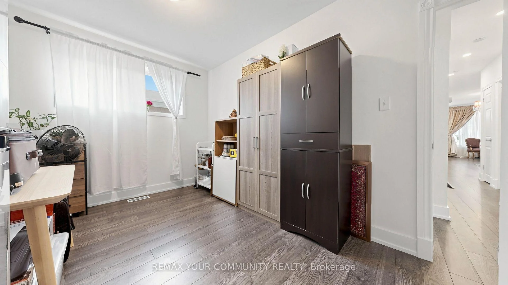 Photo 37 of 59 Davis Road, Aurora, Aurora Highlands — HOMEH