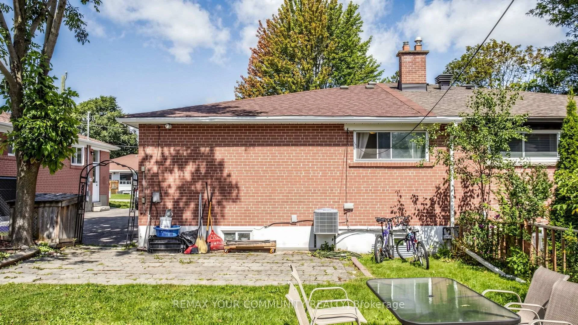 Photo 52 of 59 Davis Road, Aurora, Aurora Highlands — HOMEH