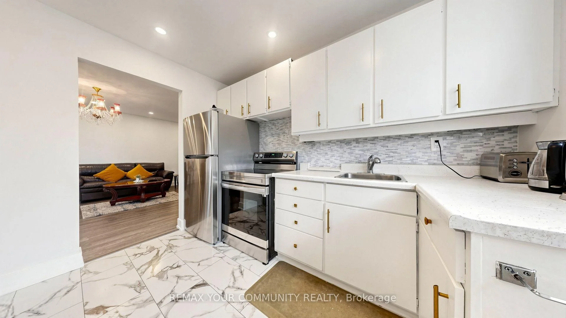Photo 64 of 59 Davis Road, Aurora, Aurora Highlands — HOMEH