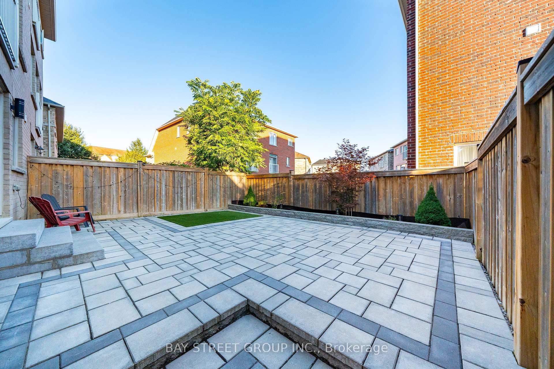 Photo 36 of 8 Zeng Cheng Drive, Markham, Victoria Square — HOMEH