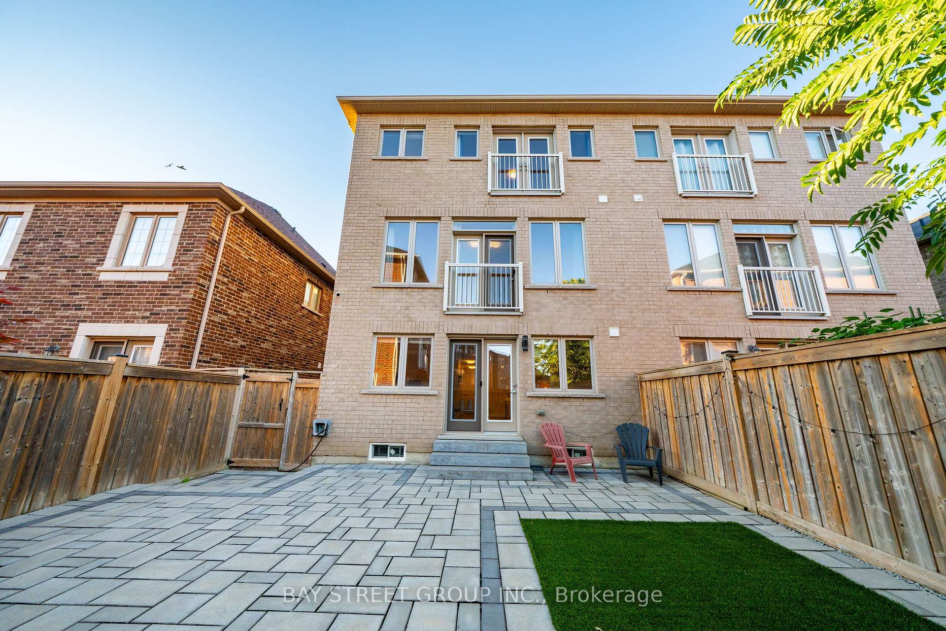 Photo 39 of 8 Zeng Cheng Drive, Markham, Victoria Square — HOMEH