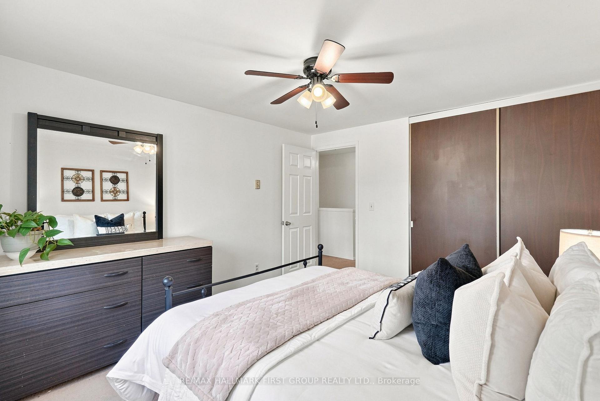 Photo 13 of Unit 23, 33 Taunton Road E, Oshawa, Centennial — HOMEH