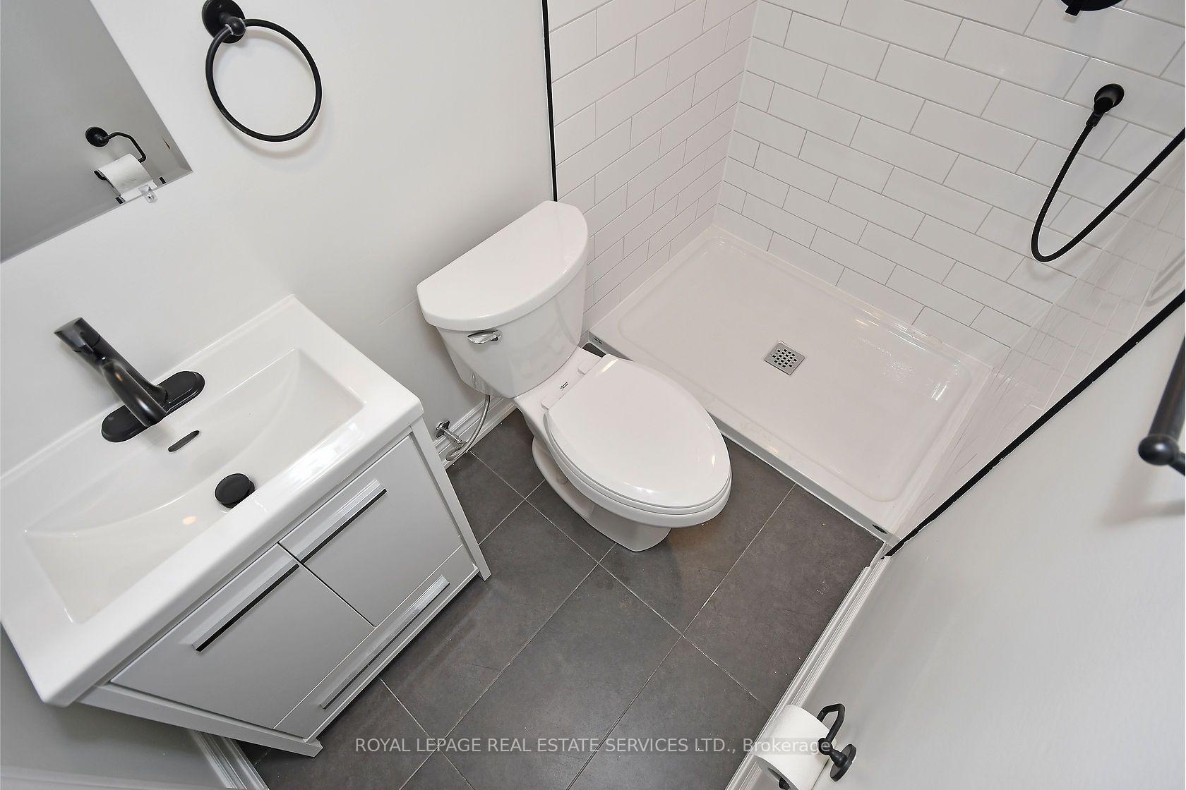 Photo 10 of Unit lower, 47 Emerald Street N, Hamilton, Landsdale — HOMEH
