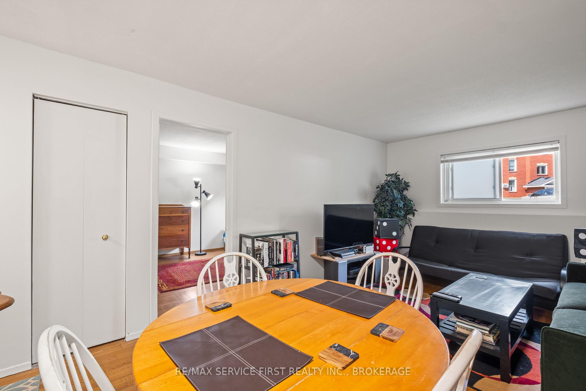 Photo 12 of Unit 105, 550 Talbot Place, Gananoque, Gananoque — HOMEH