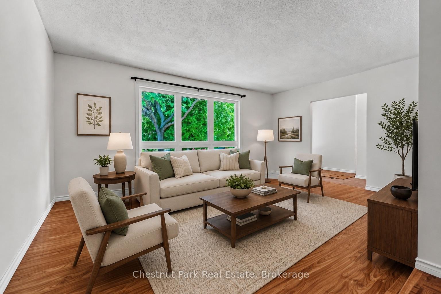 Photo 11 of 280 8th Avenue E, Owen Sound — HOMEH