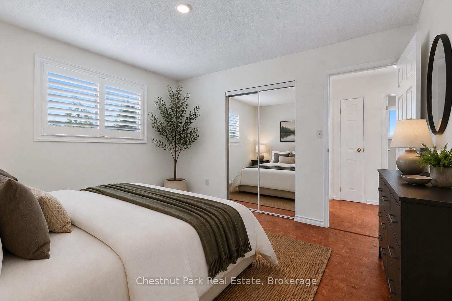 Photo 20 of 280 8th Avenue E, Owen Sound — HOMEH