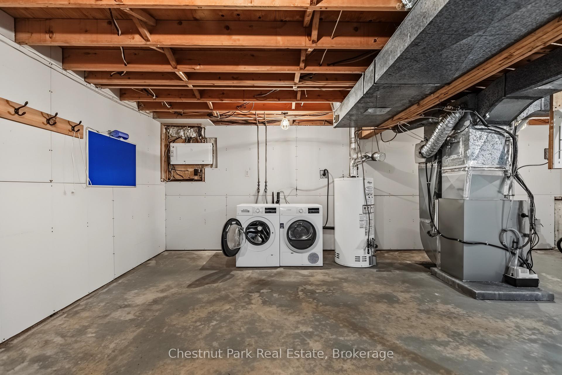 Photo 35 of 280 8th Avenue E, Owen Sound — HOMEH
