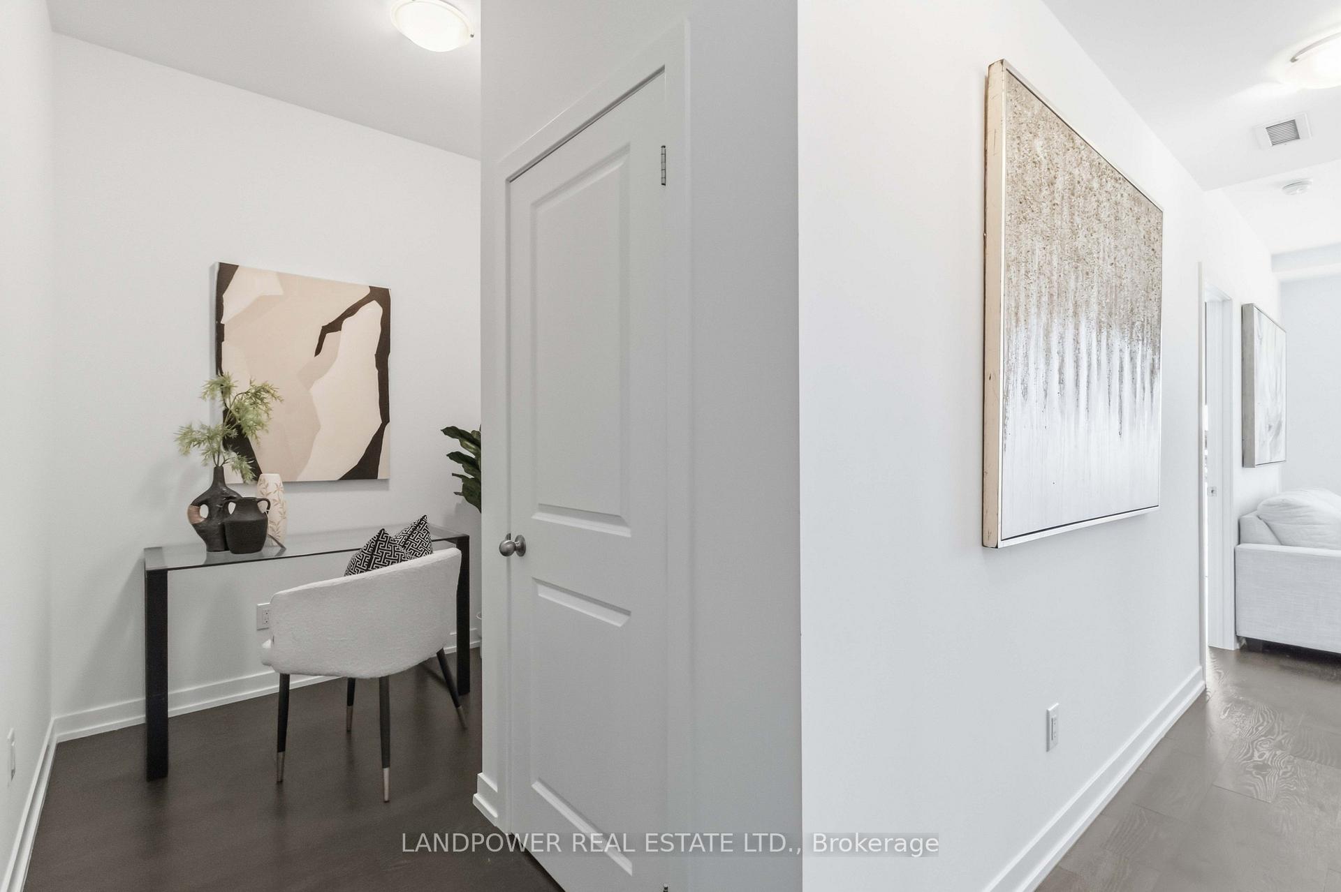 Photo 4 of Unit PH6, 105 George Street, Toronto, Moss Park — HOMEH