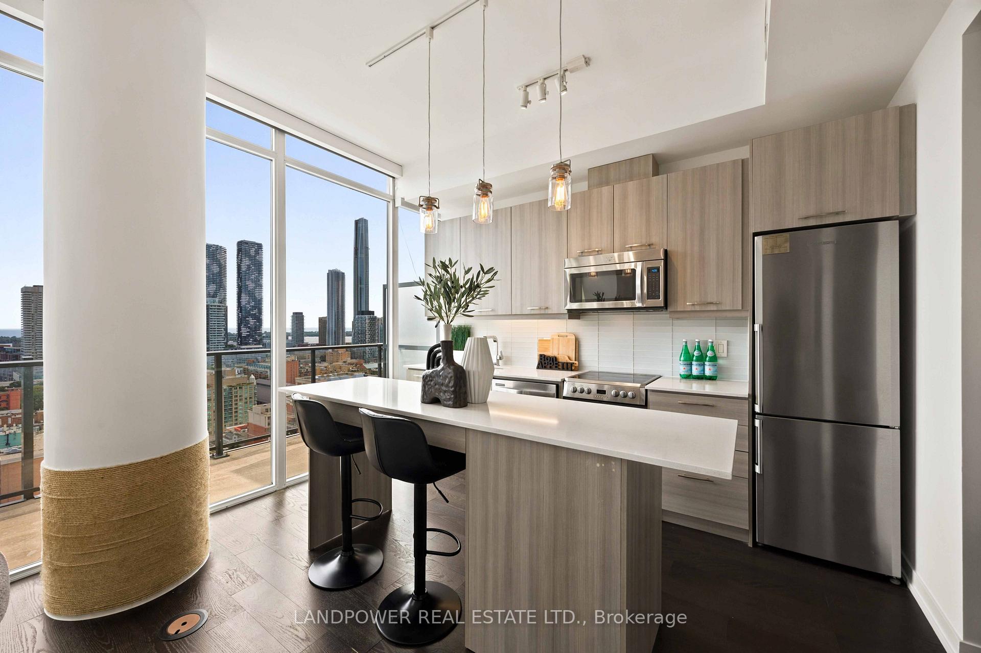 Photo 19 of Unit PH6, 105 George Street, Toronto, Moss Park — HOMEH
