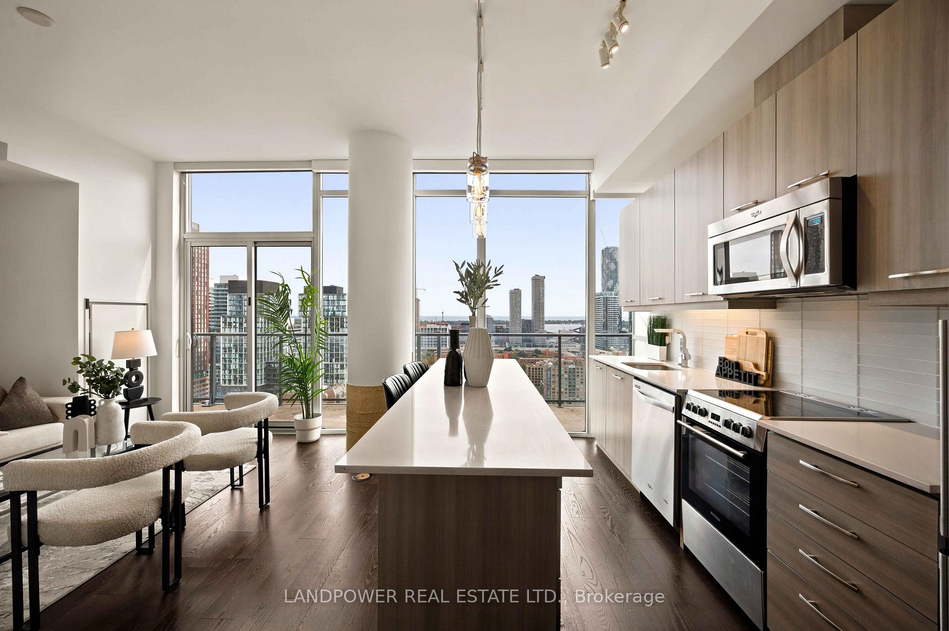 Photo 1 of Unit PH6, 105 George Street, Toronto, Moss Park — HOMEH