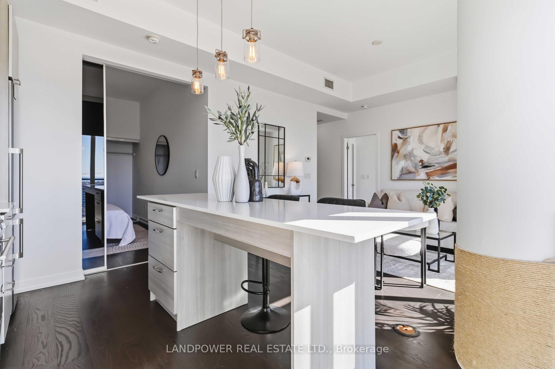 Photo 26 of Unit PH6, 105 George Street, Toronto, Moss Park — HOMEH