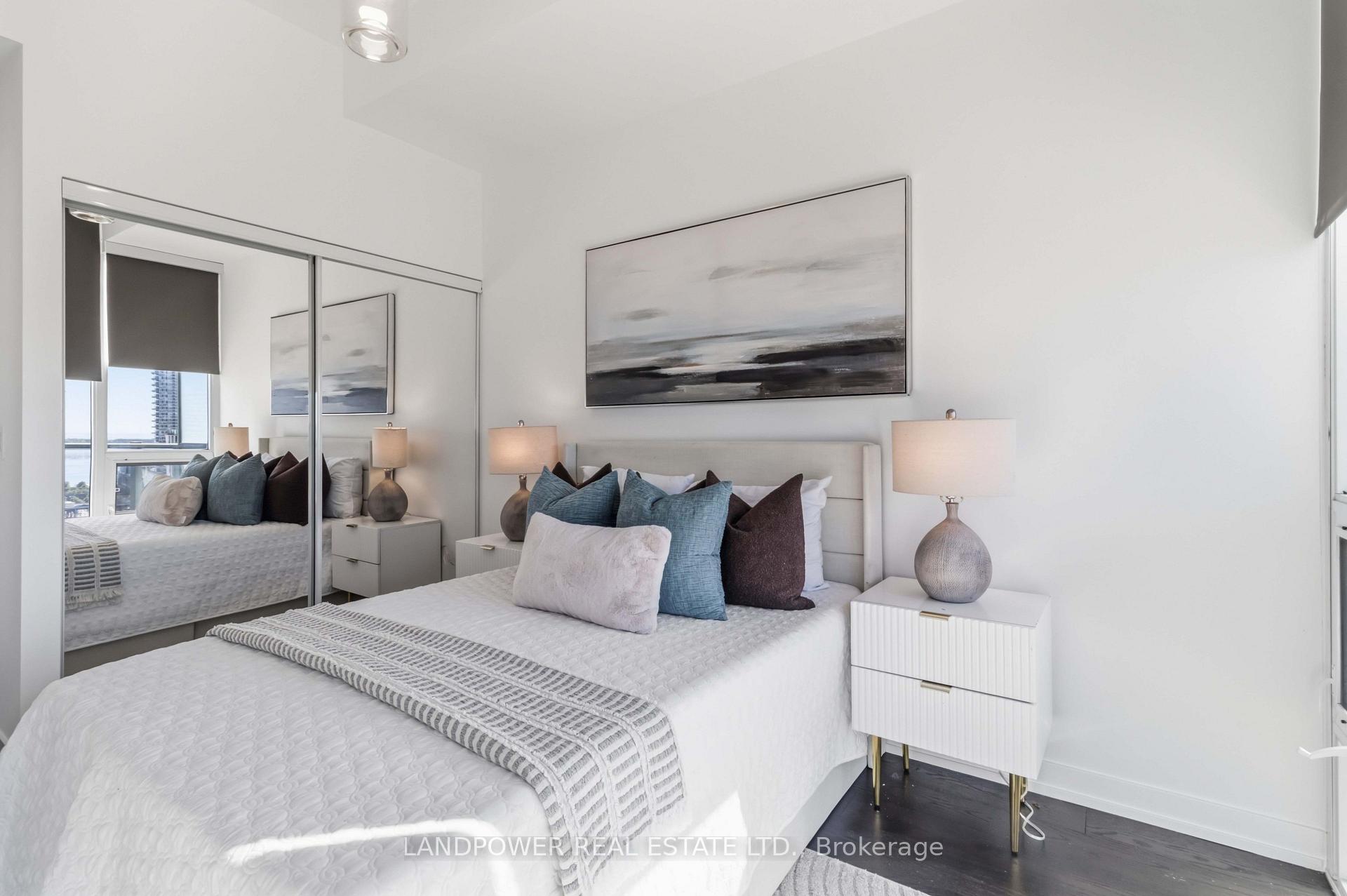 Photo 32 of Unit PH6, 105 George Street, Toronto, Moss Park — HOMEH