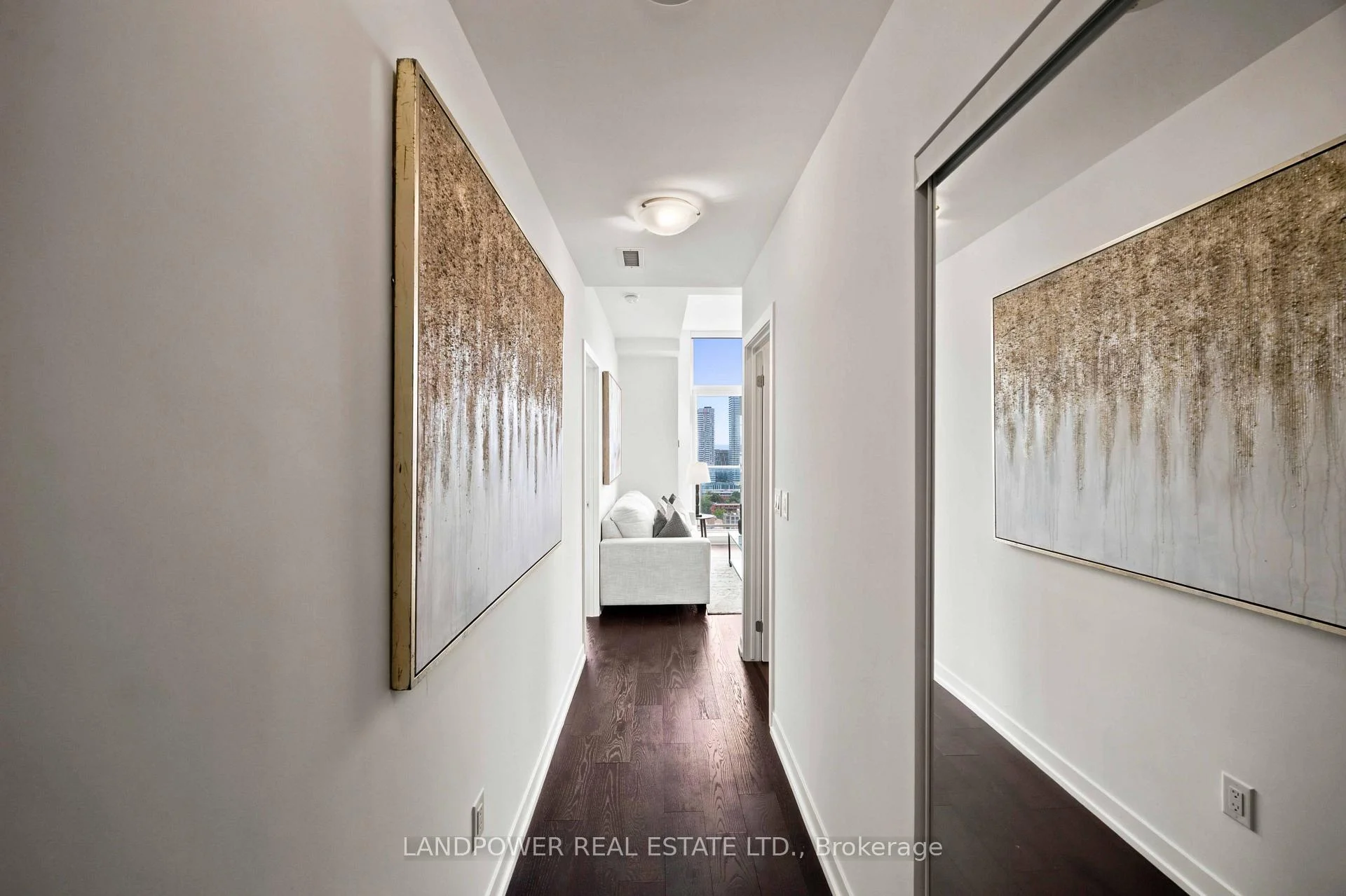 Photo 8 of Unit PH6, 105 George Street, Toronto, Moss Park — HOMEH