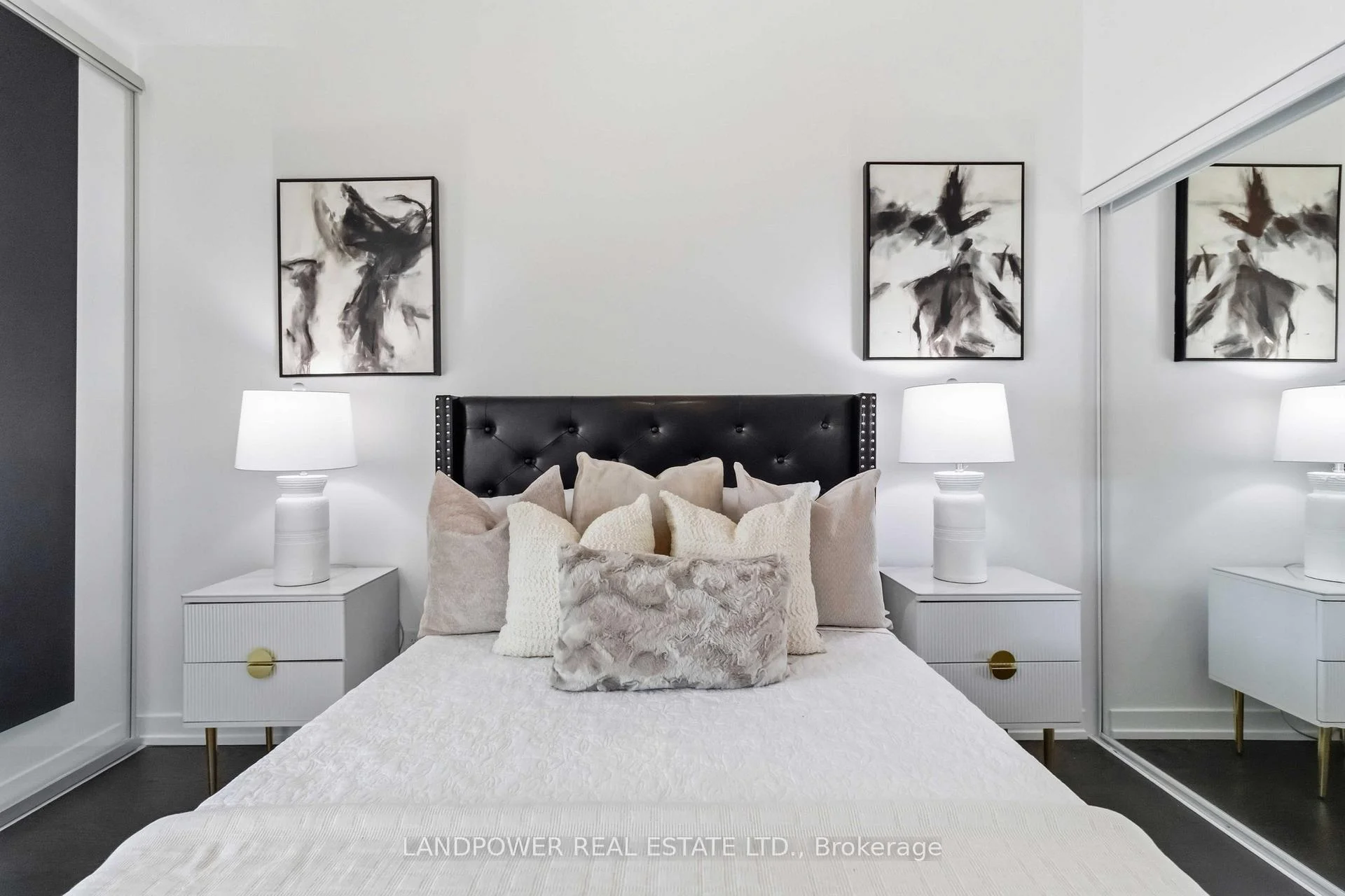 Photo 46 of Unit PH6, 105 George Street, Toronto, Moss Park — HOMEH