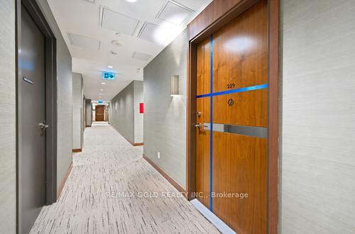 Photo 6 of Unit 229, 75 Billes Heights, North York, Bayview Village — HOMEH