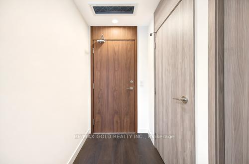 Photo 7 of Unit 229, 75 Billes Heights, North York, Bayview Village — HOMEH
