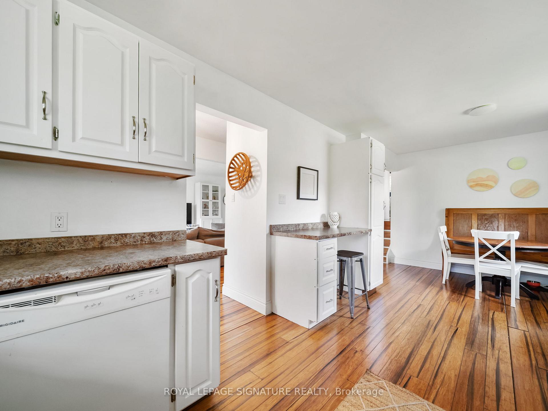 Photo 16 of 12 Easy Street, Georgina, Pefferlaw — HOMEH