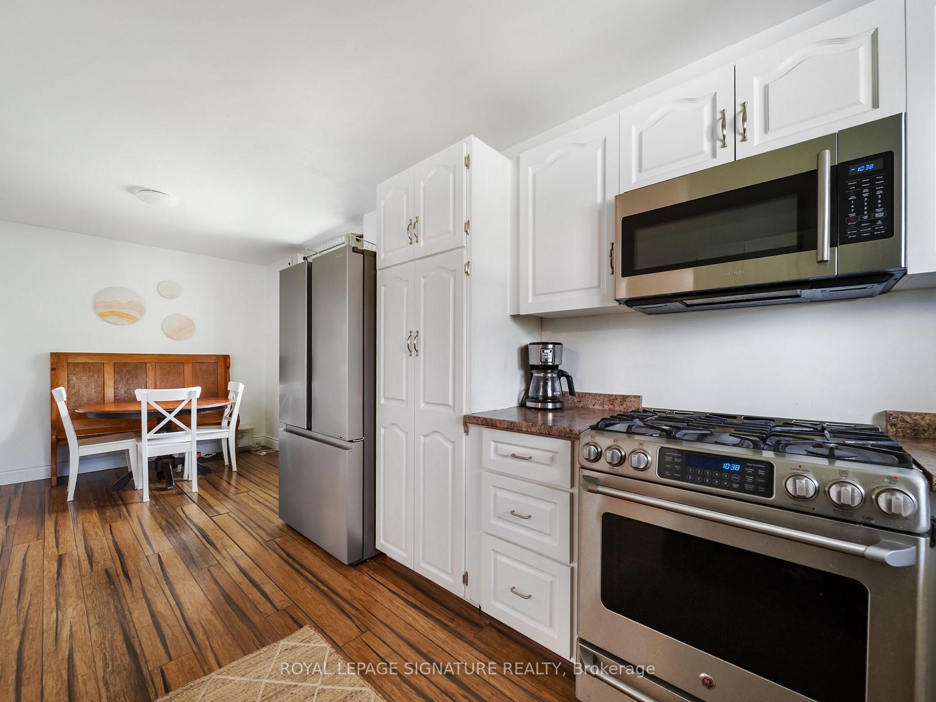 Photo 19 of 12 Easy Street, Georgina, Pefferlaw — HOMEH