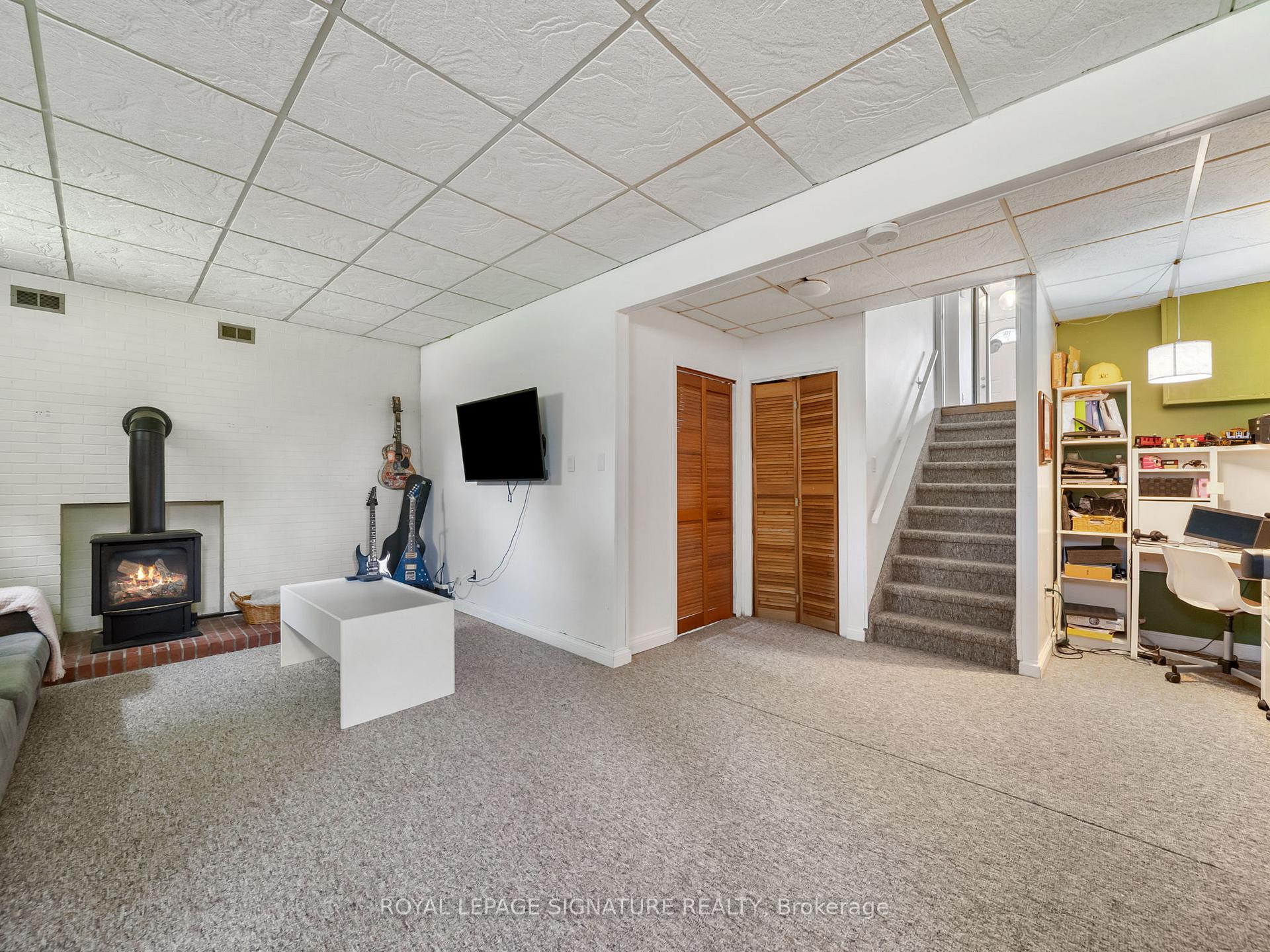 Photo 33 of 12 Easy Street, Georgina, Pefferlaw — HOMEH