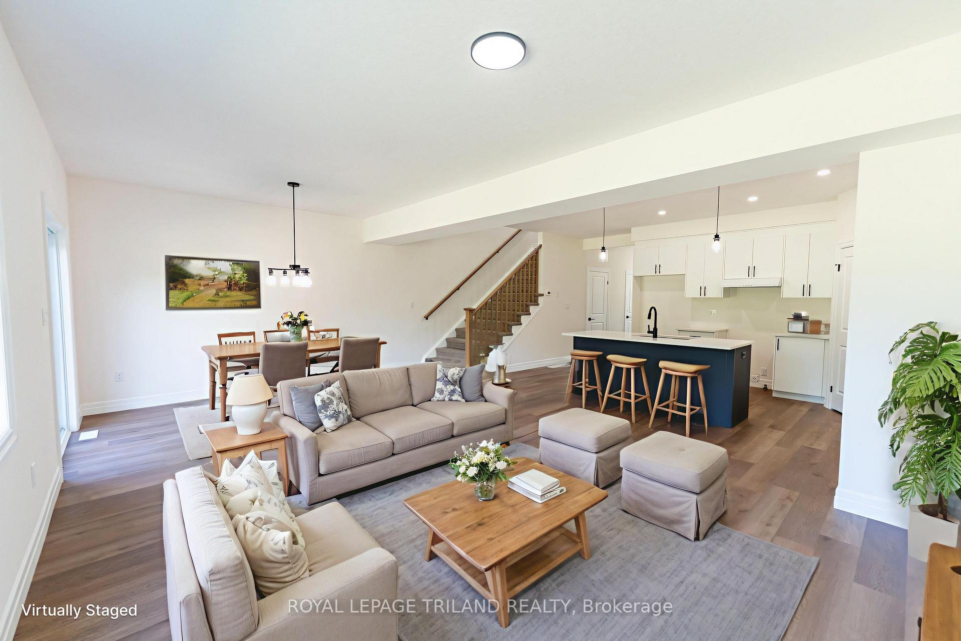Photo of 3141 River Street