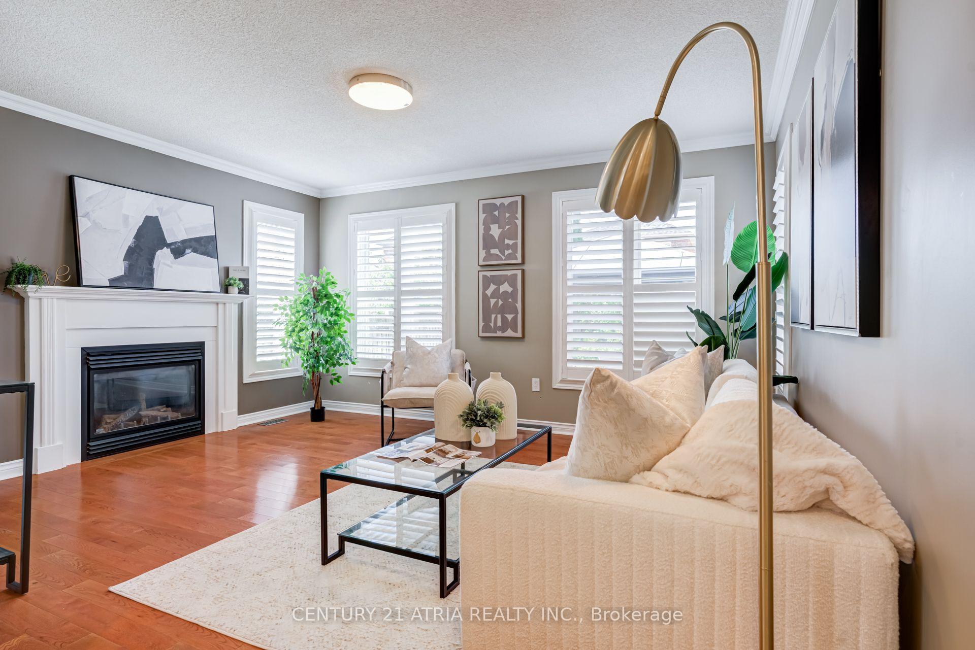 Photo 14 of 14 Robert Attersley Drive W, Whitby, Taunton North — HOMEH