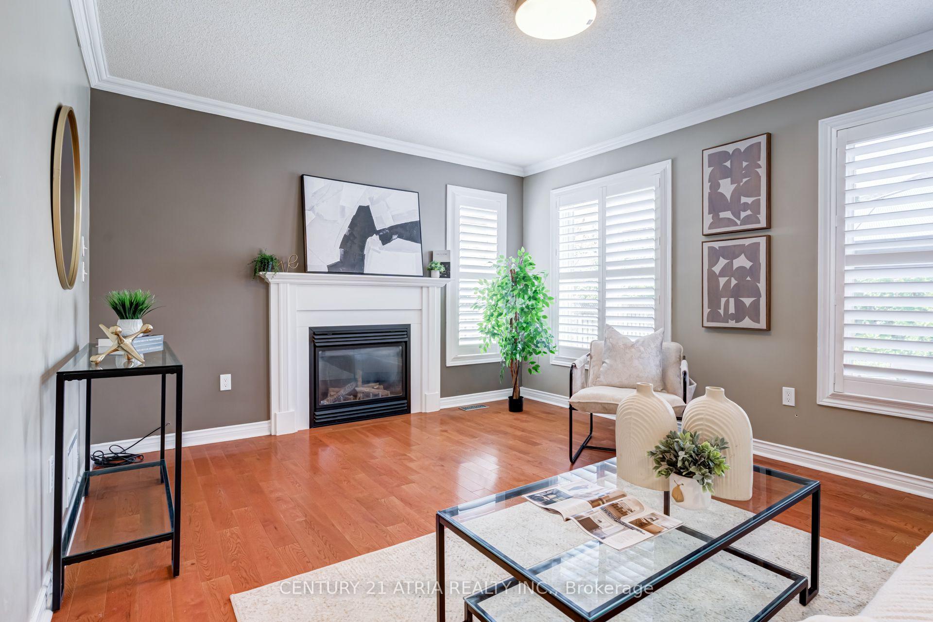 Photo 15 of 14 Robert Attersley Drive W, Whitby, Taunton North — HOMEH