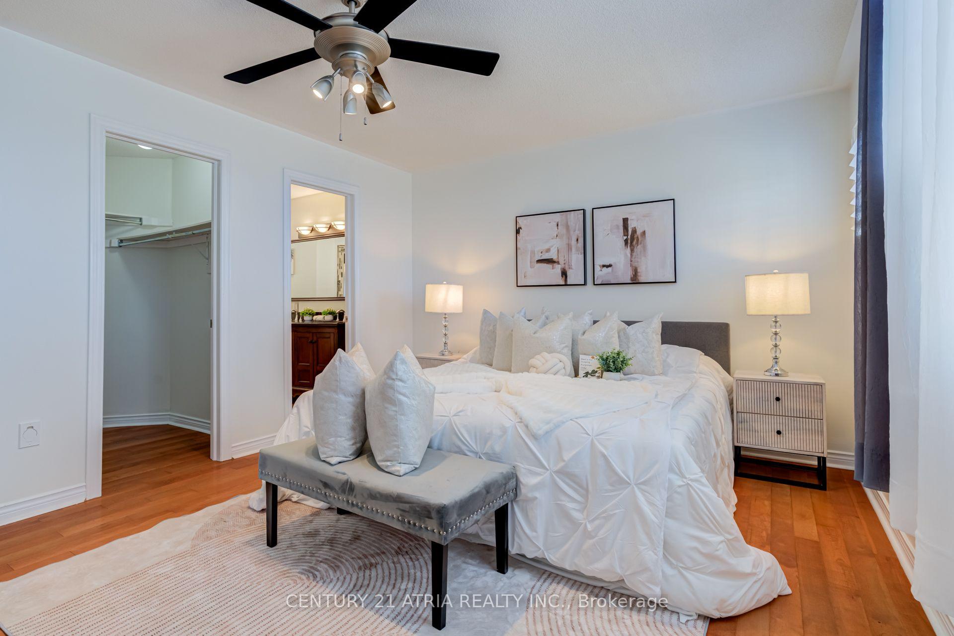 Photo 22 of 14 Robert Attersley Drive W, Whitby, Taunton North — HOMEH