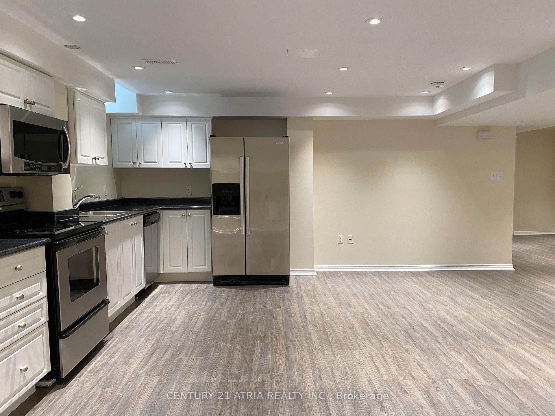 Photo 41 of 14 Robert Attersley Drive W, Whitby, Taunton North — HOMEH