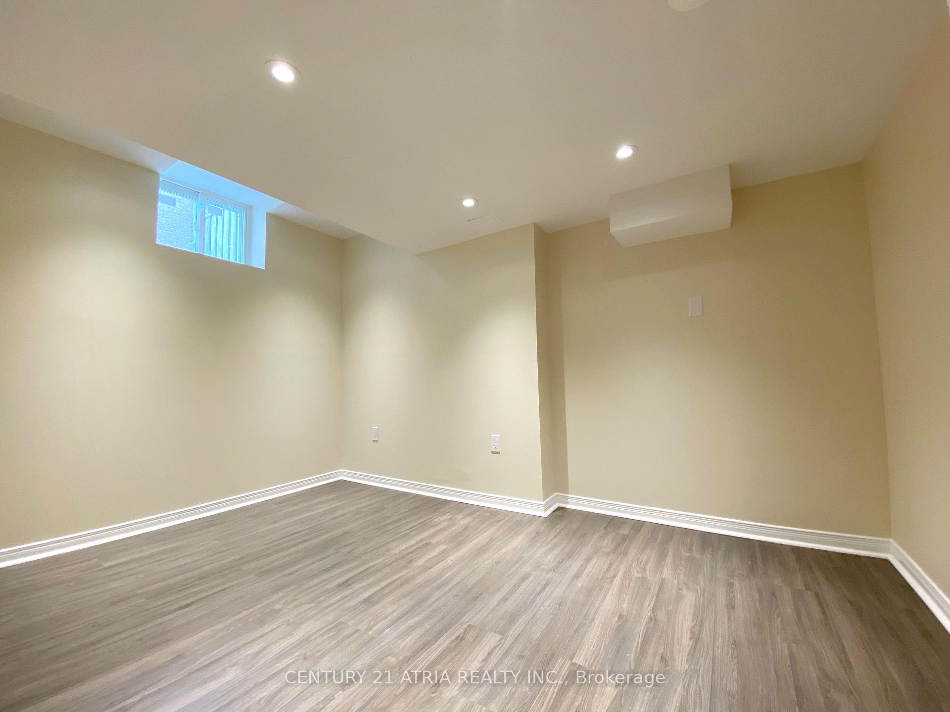 Photo 47 of 14 Robert Attersley Drive W, Whitby, Taunton North — HOMEH