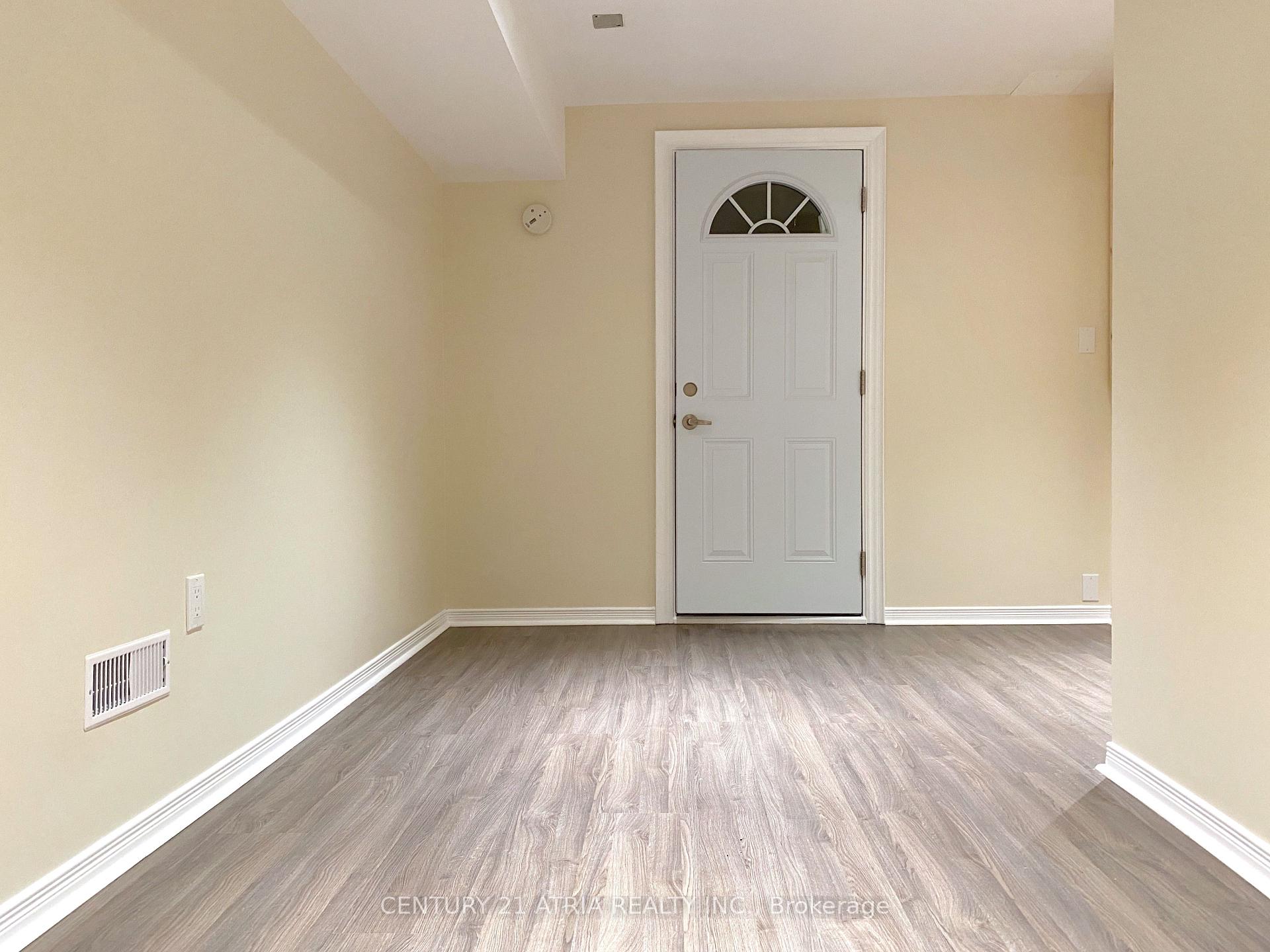 Photo 50 of 14 Robert Attersley Drive W, Whitby, Taunton North — HOMEH