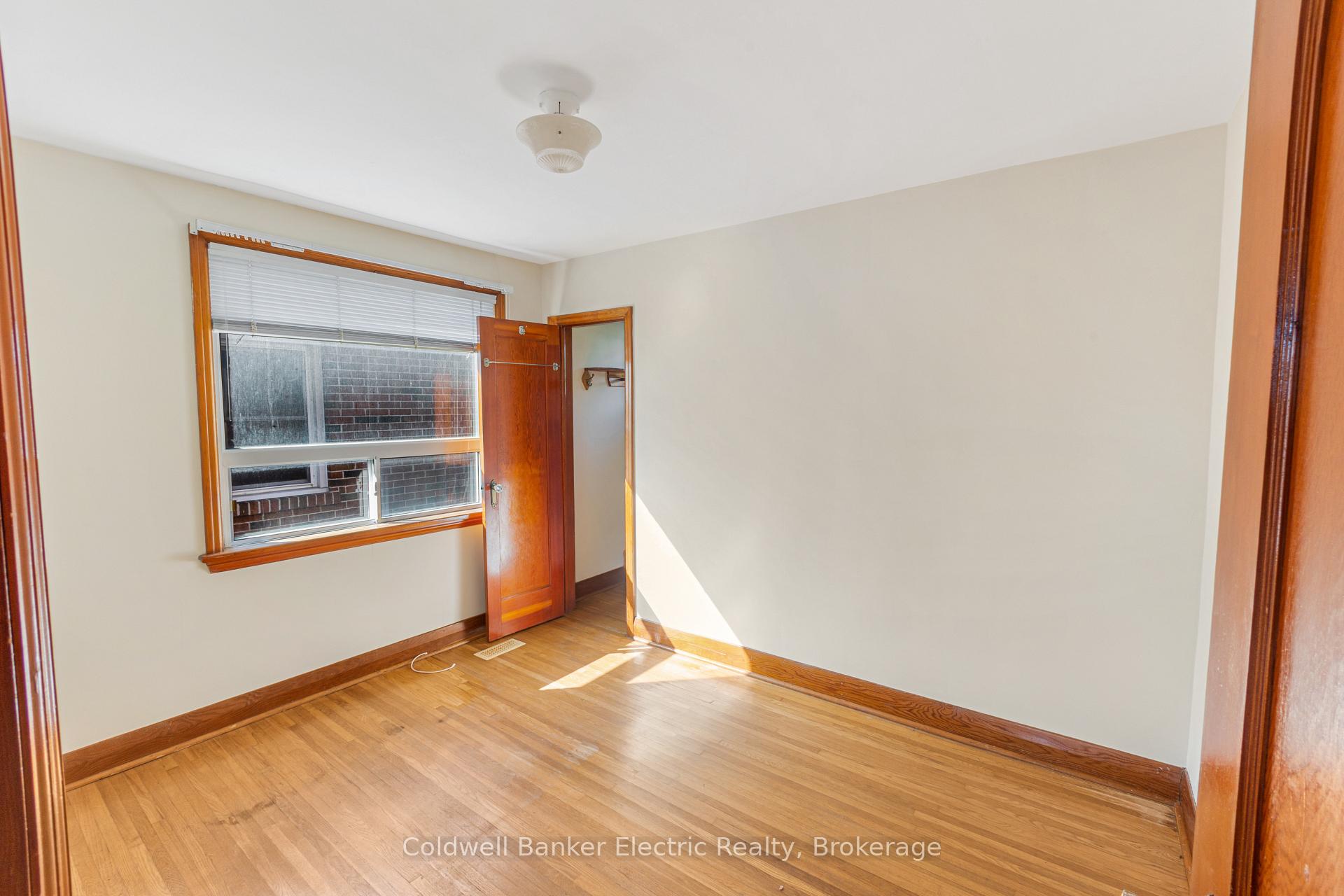 Photo 13 of 792 Curtis Road, Peterborough, Ashburnham Ward 4 — HOMEH