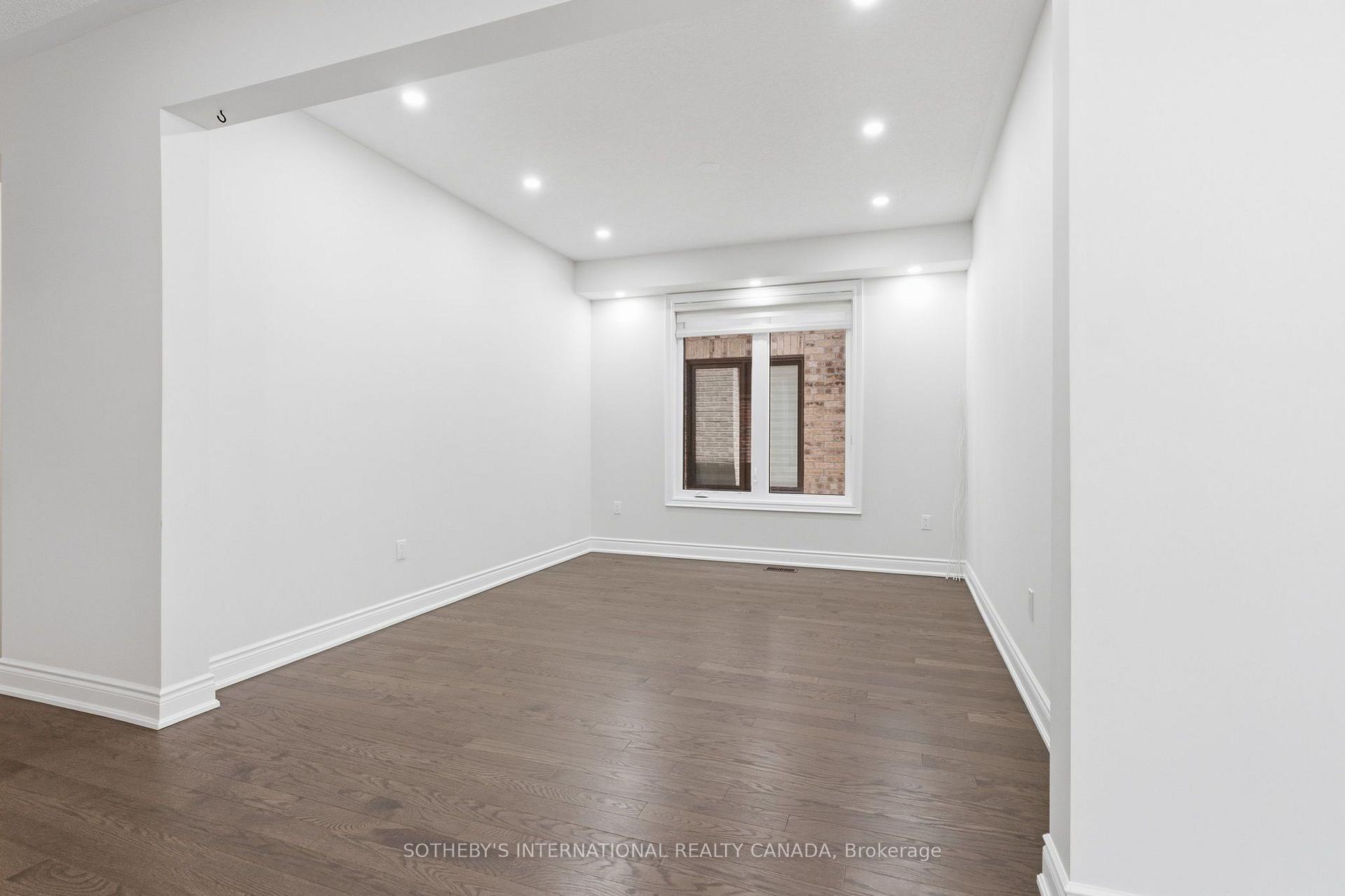 Photo 6 of 32 Bermondsey Way, Brampton, Bram West — HOMEH