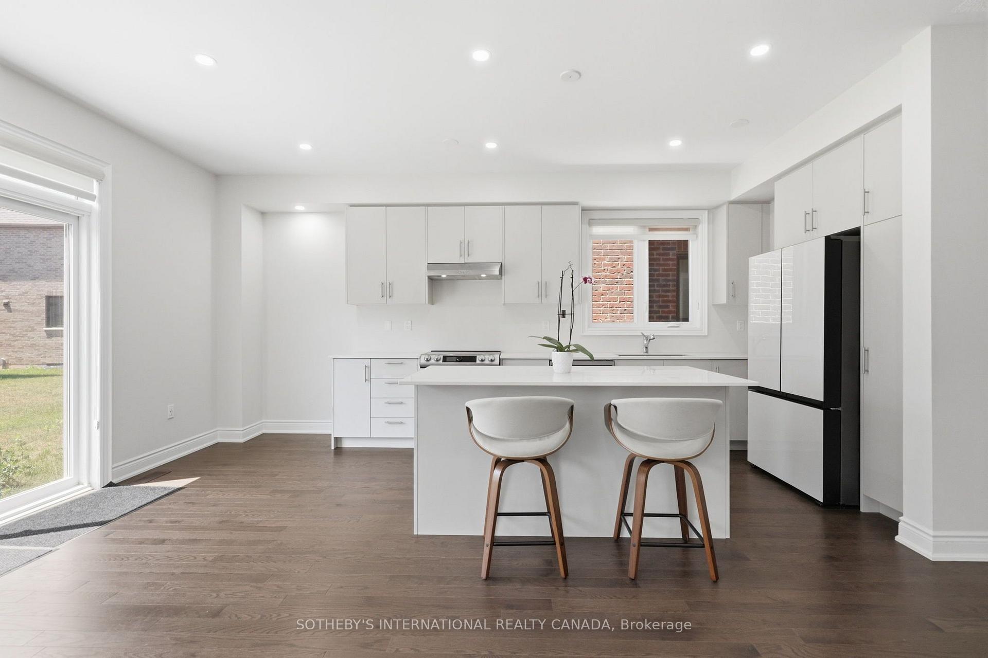 Photo 13 of 32 Bermondsey Way, Brampton, Bram West — HOMEH