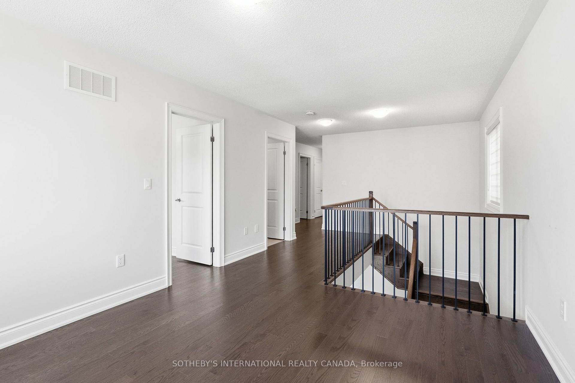 Photo 17 of 32 Bermondsey Way, Brampton, Bram West — HOMEH