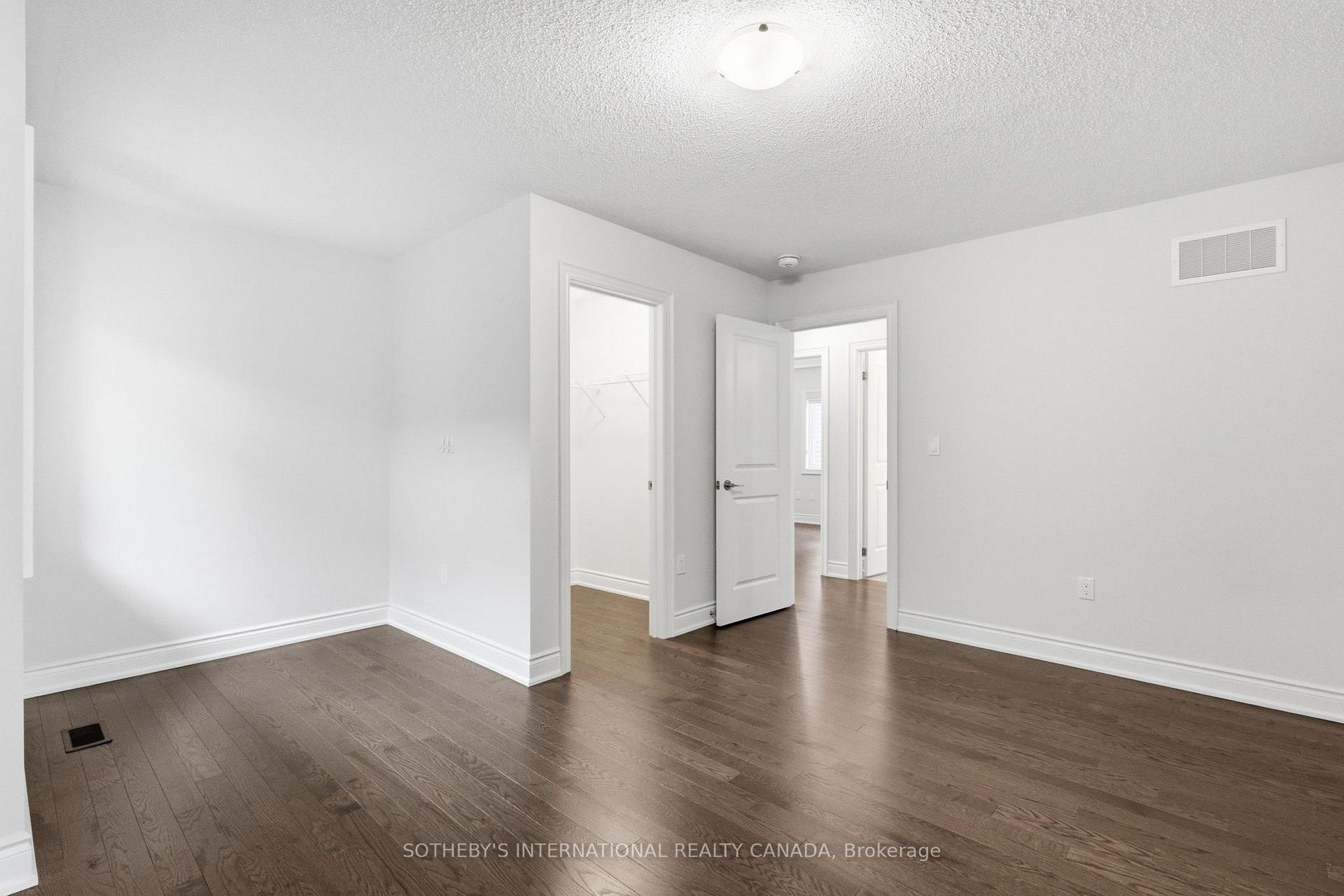 Photo 22 of 32 Bermondsey Way, Brampton, Bram West — HOMEH