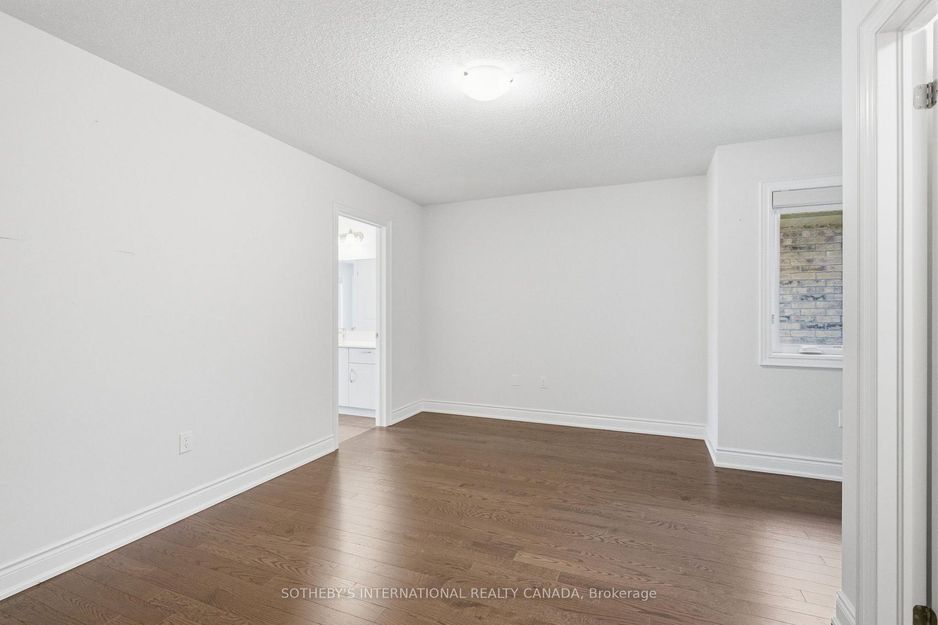 Photo 23 of 32 Bermondsey Way, Brampton, Bram West — HOMEH