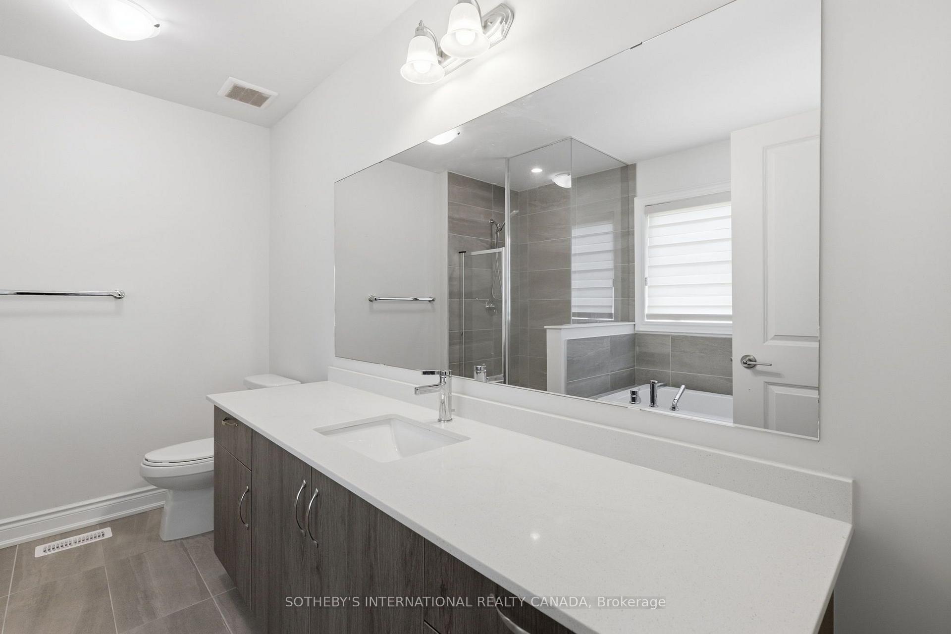 Photo 27 of 32 Bermondsey Way, Brampton, Bram West — HOMEH