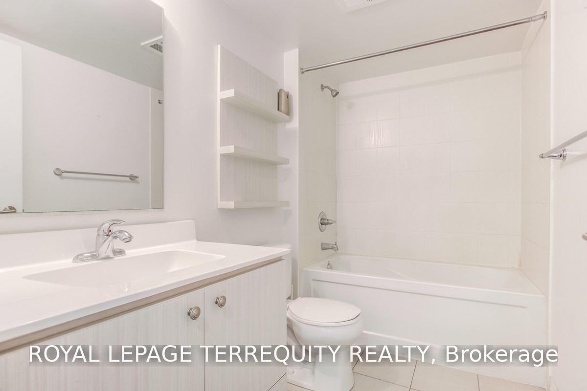 Photo 16 of Unit 3105, 2015 Sheppard Avenue E, North York, Henry Farm — HOMEH