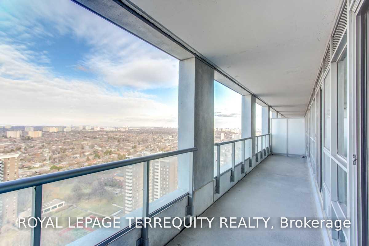 Photo 17 of Unit 3105, 2015 Sheppard Avenue E, North York, Henry Farm — HOMEH