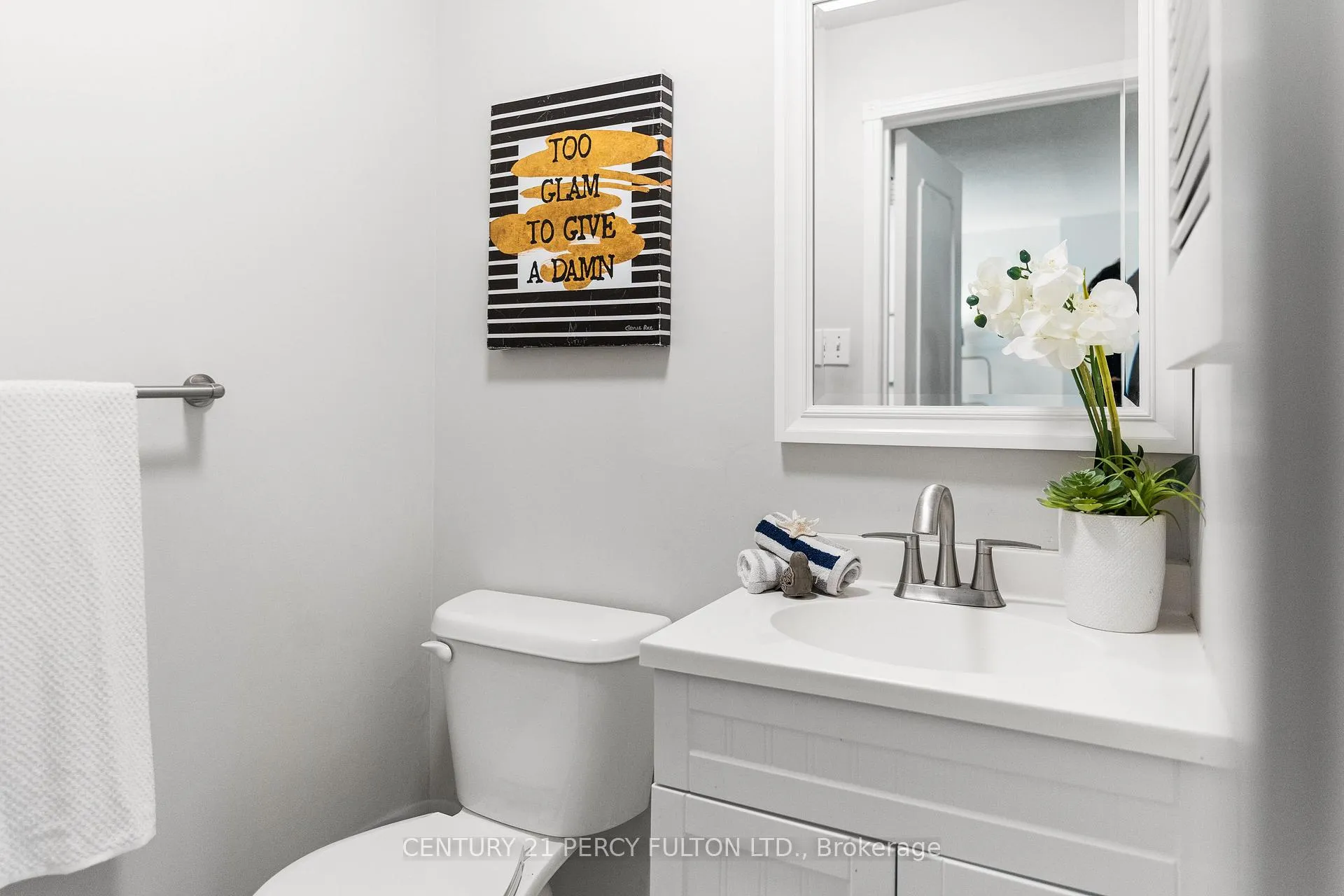 Photo 15 of Unit 48, 580 Eyer Drive, Pickering, West Shore — HOMEH