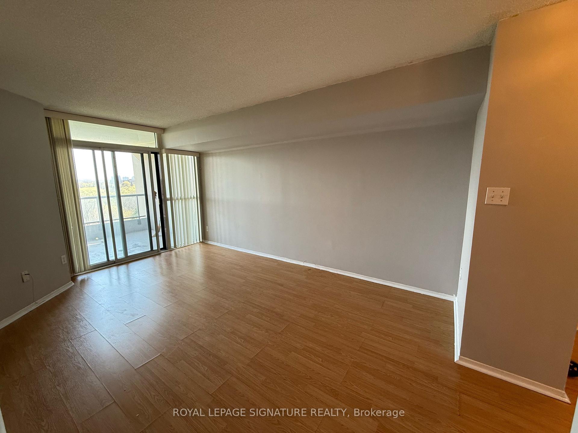 Photo 11 of Unit 407, 3 Rowntree Road, Etobicoke, Mount Olive-Silverstone-Jamestown — HOMEH
