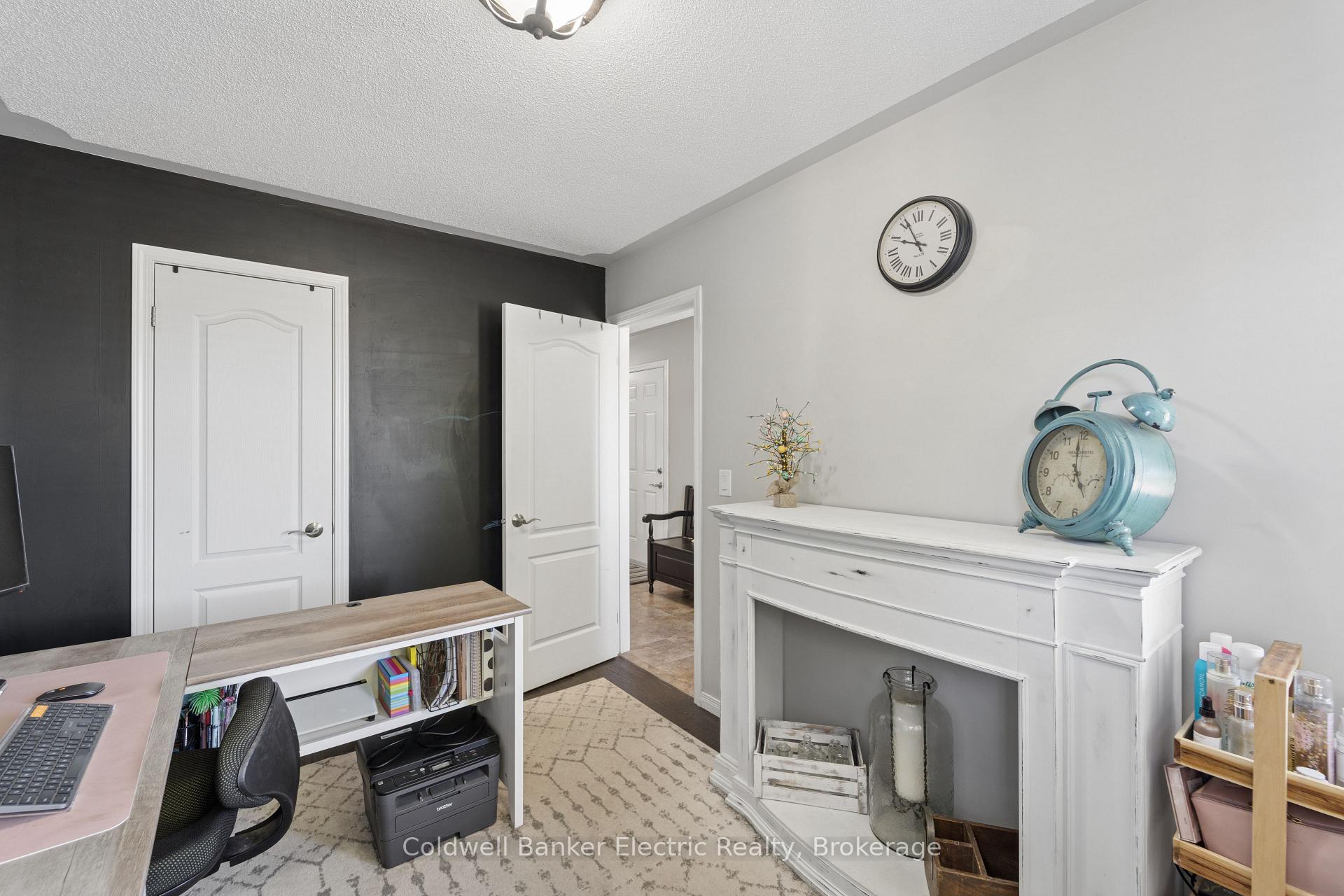 Photo 8 of 661 Clancy Crescent, Peterborough, Otonabee Ward 1 — HOMEH