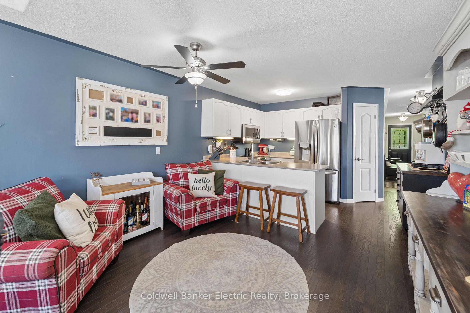 Photo 17 of 661 Clancy Crescent, Peterborough, Otonabee Ward 1 — HOMEH