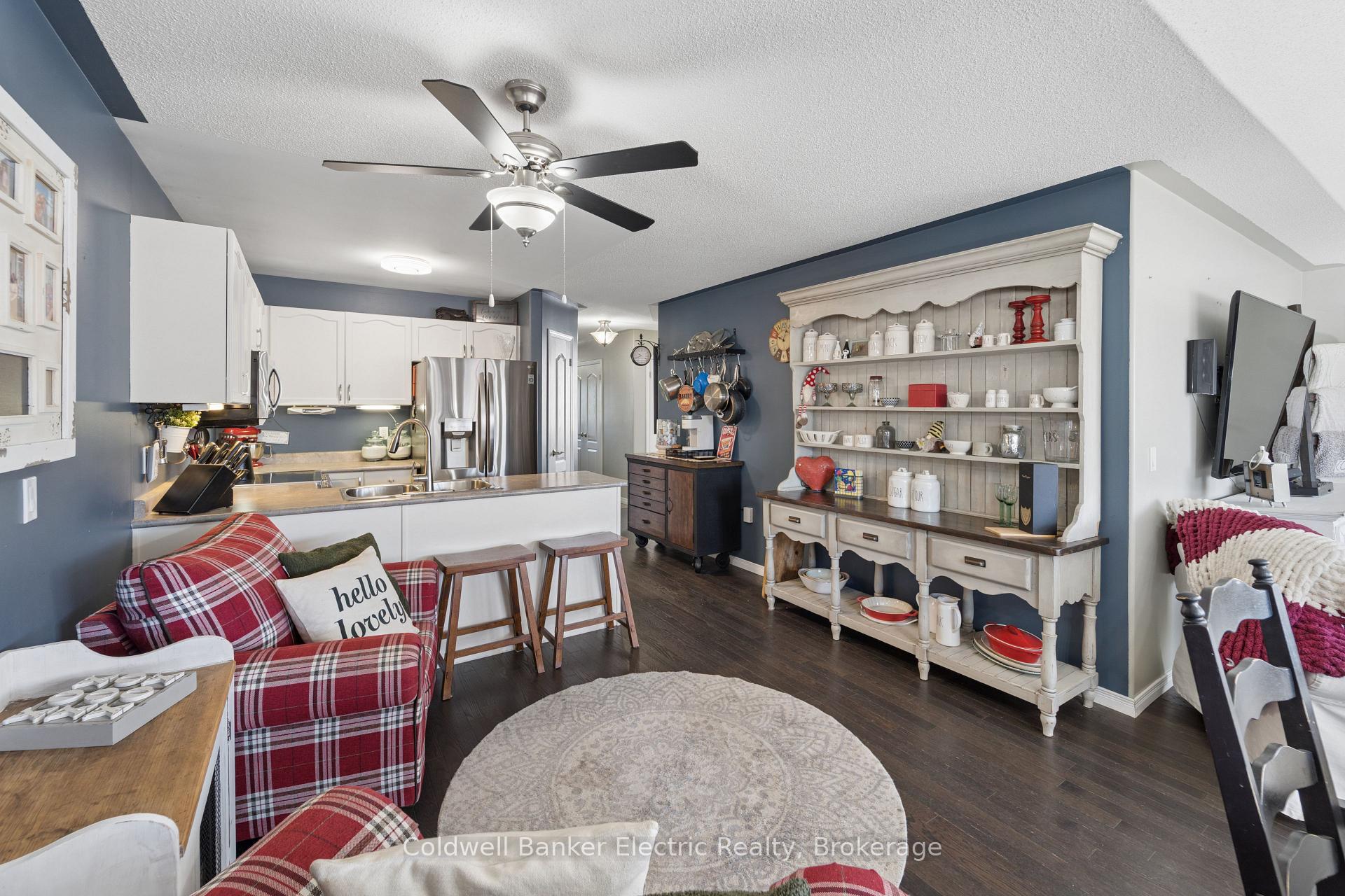 Photo 18 of 661 Clancy Crescent, Peterborough, Otonabee Ward 1 — HOMEH